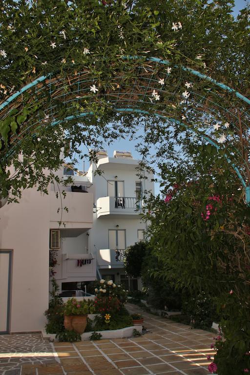 Santa Irene Aparthotel Soúgia Luaran gambar