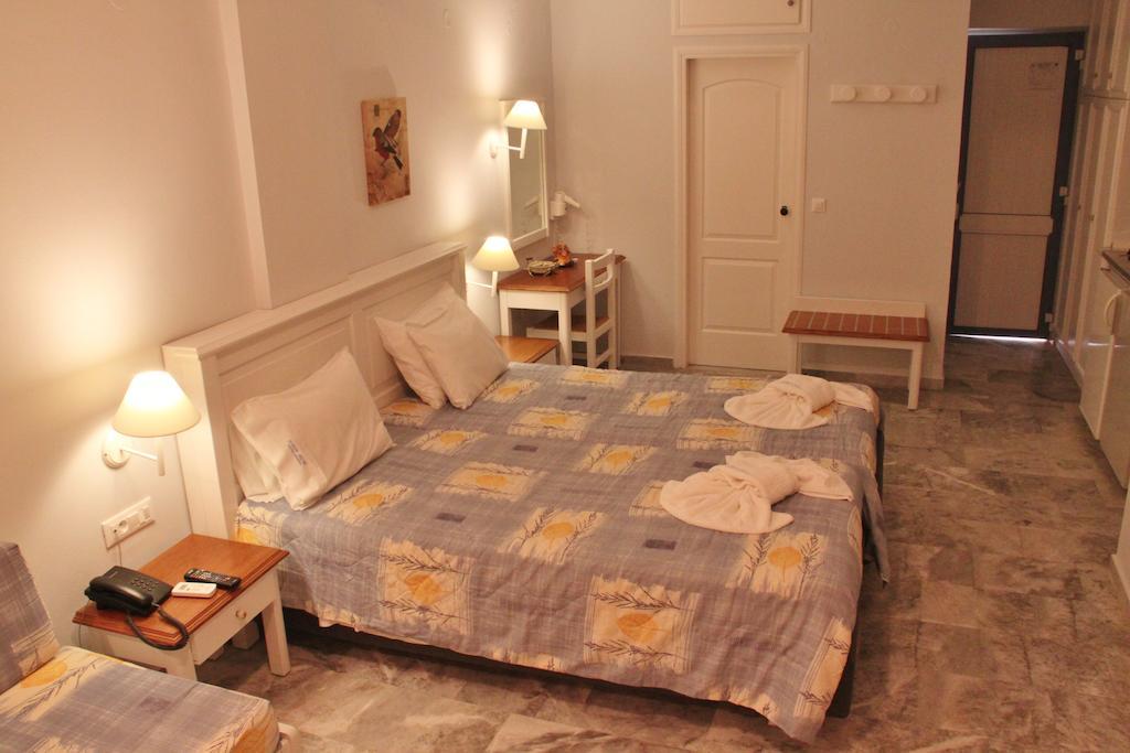Santa Irene Aparthotel Soúgia Bilik gambar