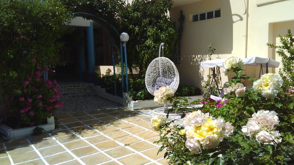 Santa Irene Aparthotel Soúgia Luaran gambar